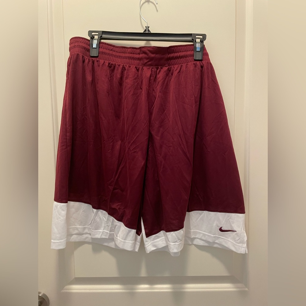 Nike Dri-Fit Burgundy and White Women’s Basketball Shorts - Size 3XL